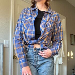 Vintage Wrangler Pearl Snap Button Up Shirt